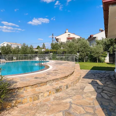 Pervin Villa